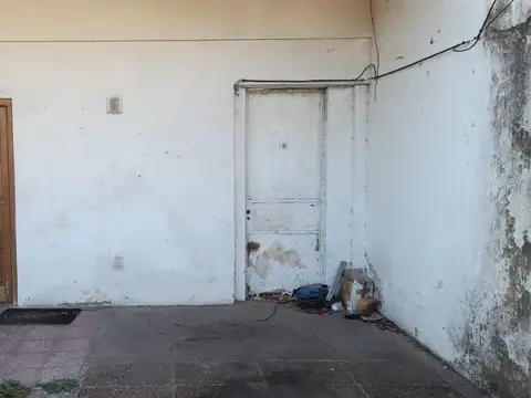 Casa a reciclar en venta - LOTE PROPIO