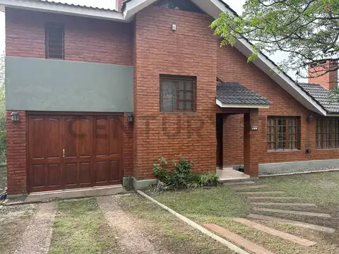 INCREIBLE Casa Con Pileta y GRAN terreno en VILLA DEL DIQUE
