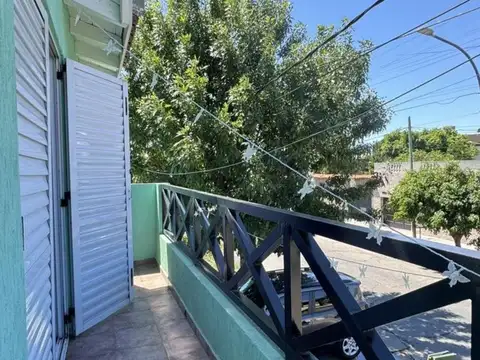 Depto Tipo Casa en Venta 12 años