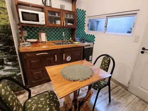 Atenas 700