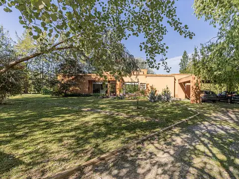 CASA EN VENTA CAMPOS DE ROCA I