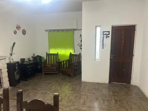 Depto Tipo Casa en Venta de 3 dormitorios