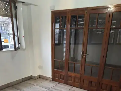 Depto Tipo Casa en Venta de 5 ambientes