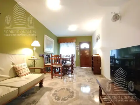 Depto Tipo Casa en Venta 25 años