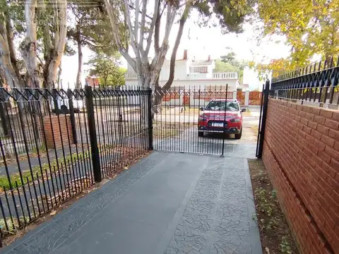 Depto Tipo Casa en Venta de 4 ambientes