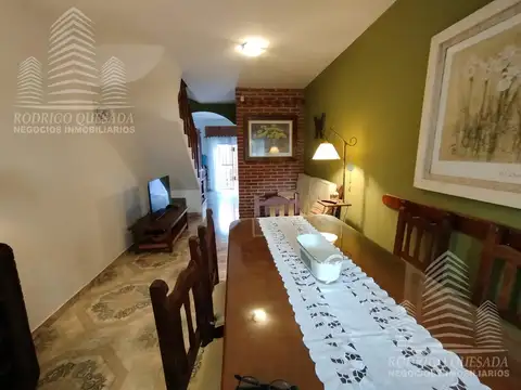 Depto Tipo Casa en Venta con 1 cocheras