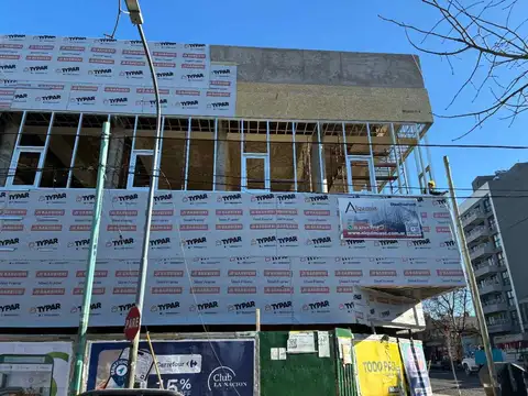 Local en Venta en Mataderos, USD 2.300.000