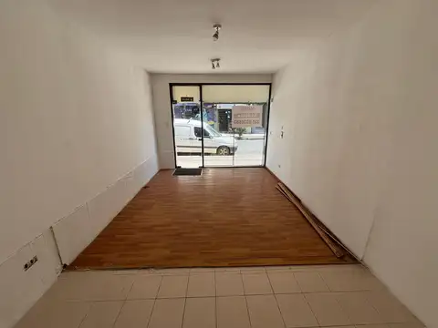 Local en Alquiler 25 años