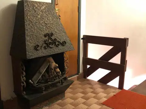 Depto Tipo Casa en Venta de 5 ambientes