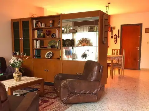 Depto Tipo Casa en Venta de 3 dormitorios