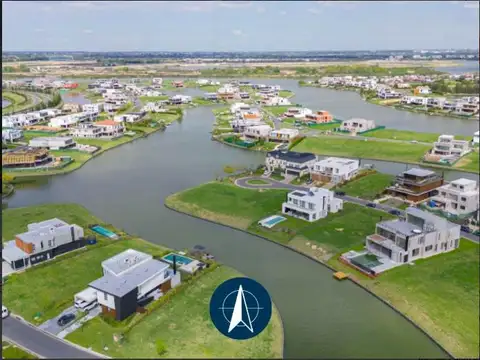 Lote en venta en Los puentes, Nordelta. Vista premium al lago!