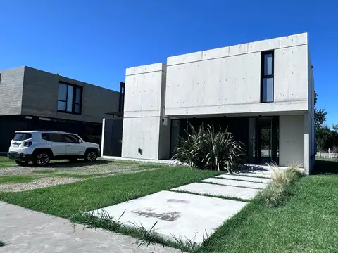 Casa en Venta A Estrenar