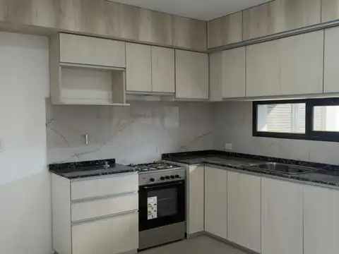 Casa en Venta en Neuquén, USD 185.000