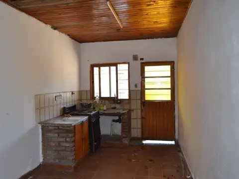 Casa en Venta en Villa Santos Tesei, USD 65.000
