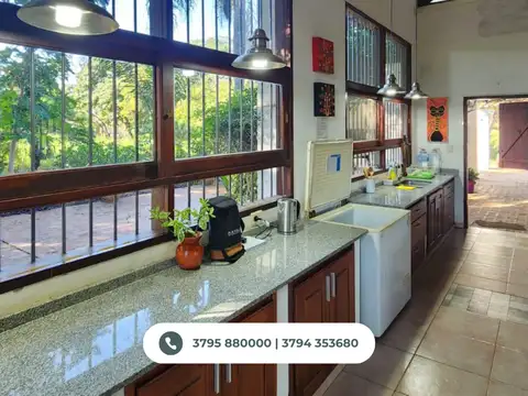 Casa en Venta en Paso De La Patria, USD 180.000