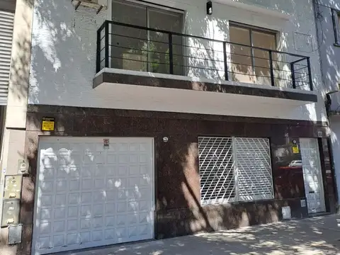 VTA. CASA 4 AMB C/CHOCH.VILLA ORTUZA REFACCIONADA