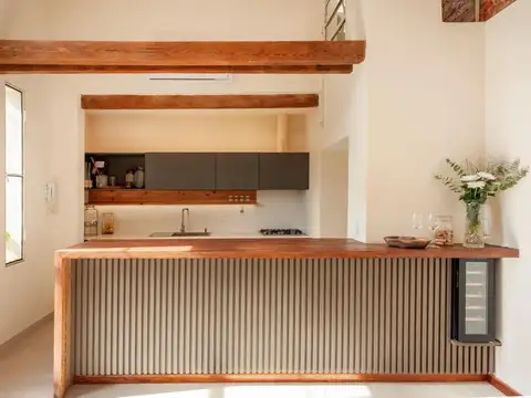 Depto Tipo Casa 5 ambientes con 2 baños