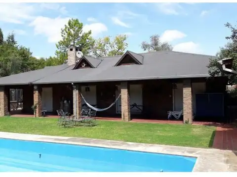 Casa en Venta de 5 dormitorios