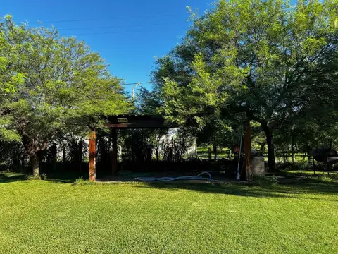 VENTA DE LOTE EN LAS MARGARITAS (FTE. LAS MORAS)