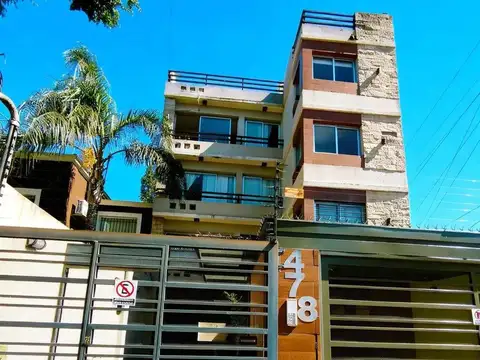 Estanislao del Campo 400