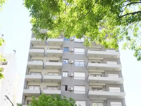 Av. San Juan 4245 12ºD (J. Mármol - Muñiz)