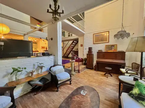 Venta DEPARTMENTO LOFT estilo fabril, Almagro - PATIO CON PARRILLA, 4 ambientes