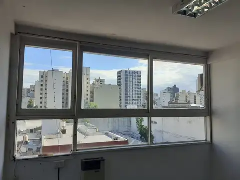 Laprida 100
