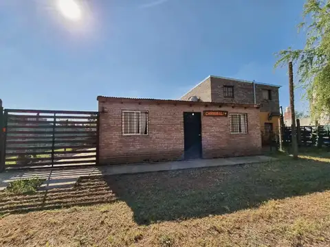 CASA 2 DORMITORIOS PILETA RIO PARANA 4500 ANDINO IRIONDO SANTA FE
