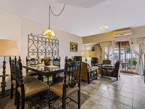 Venta | PH tipo casa | 3 dormitorios | Cochera | Jardin | Devoto