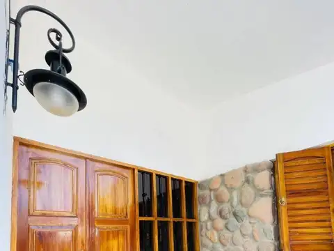 Prestigiosa Casa en Lujan De Cuyo