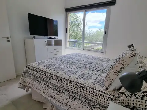 Departamento en Alquiler con 1 cocheras