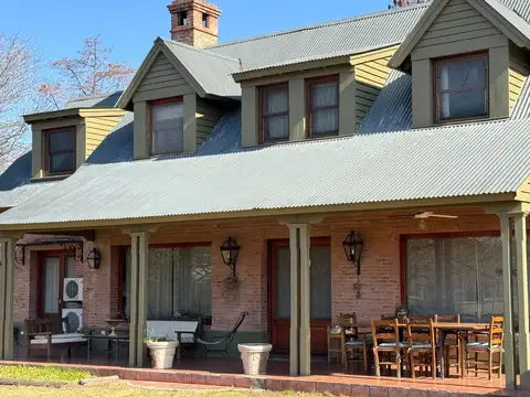 Venta Casa sobre Cabecera Cancha de Polo Centauros