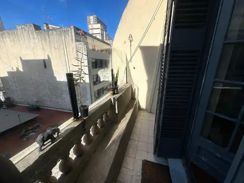 Departamento 5 ambientes con 2 baños