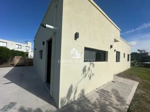 Casa en Alquiler de 3 dormitorios