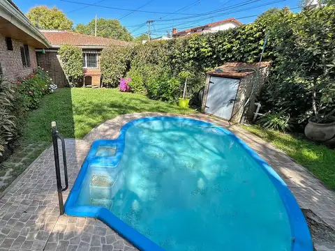 Venta Casa Boulogne 5 amb cochera jardin y pileta