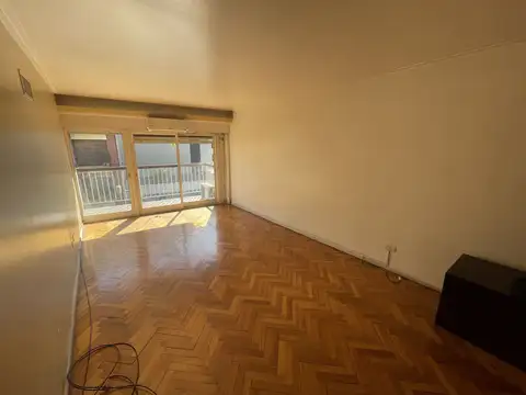 Nicolas Repetto 1100, Piso 5