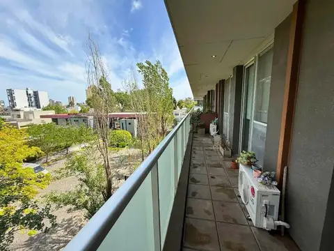 Departamento en Alquiler con 1 cocheras