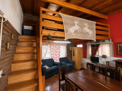 Casa en Venta con 1 cochera