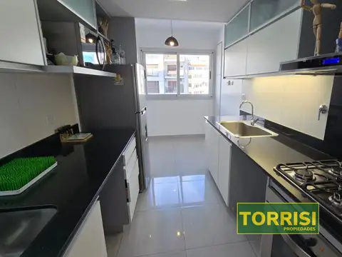 Departamento en Alquiler con 1 cocheras