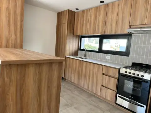 Depto Tipo Casa en Venta de 3 ambientes