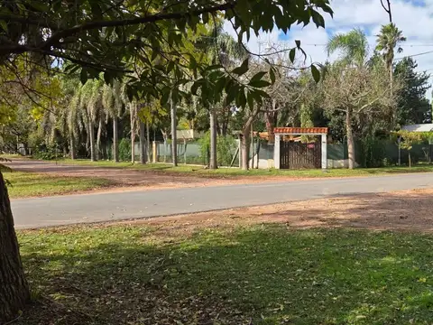 Rosales y Gobernador Vera (Esquina) - Funes