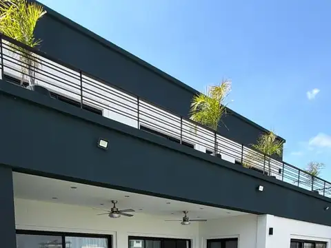 Casa 4 ambientes Gaboto Pueblos del Plata Hudson Berazategui 100