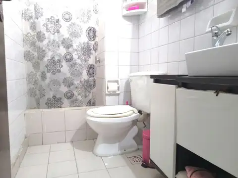Departamento en Alquiler en Dock Sud, $ 450.000