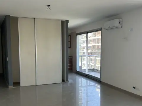 Departamento en Alquiler en Colegiales, $ 500.000