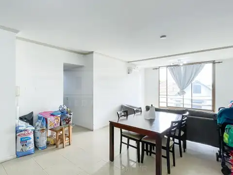 Oficina en Alquiler en Olivos, $ 1.800.000