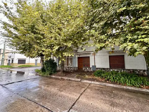 Depto Tipo Casa en Venta de 4 dormitorios