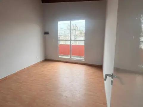 Pueyrredon 4800, Piso 1°
