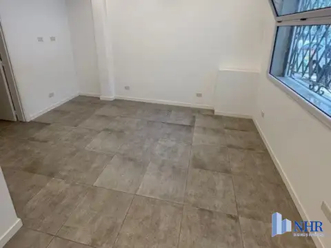 Local en Alquiler Via Púb.