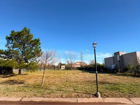 Terreno en Trisquelia Club Golf, General Pico