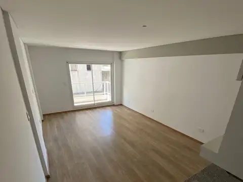 Departamento en Alquiler en Martin, $ 450.000